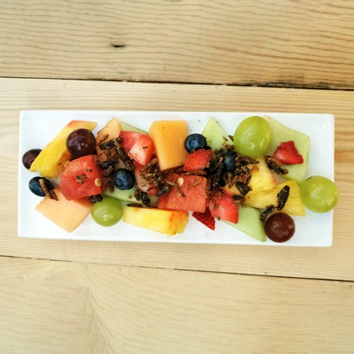 Salade_de_fruits_tenebrions_grillons_La_Mexicoise_02